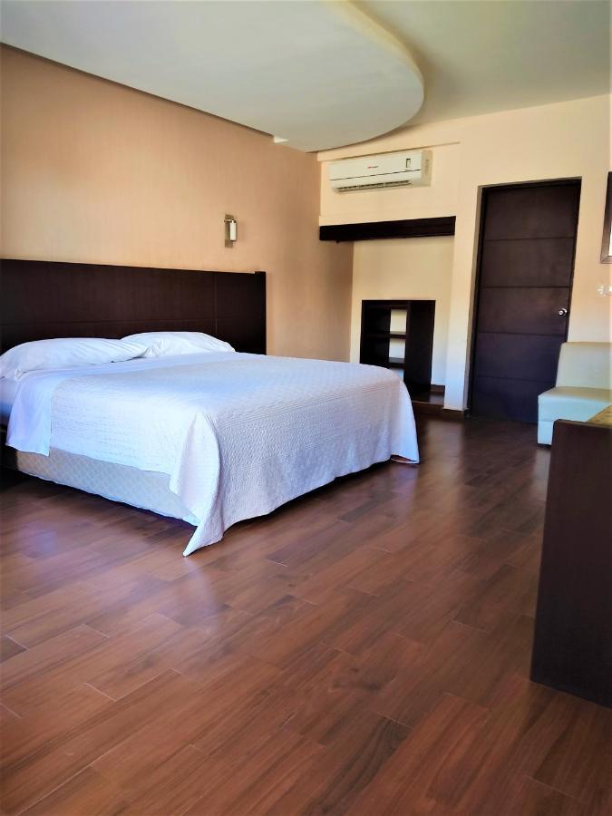 Hotel Oasis Heroica Caborca Esterno foto